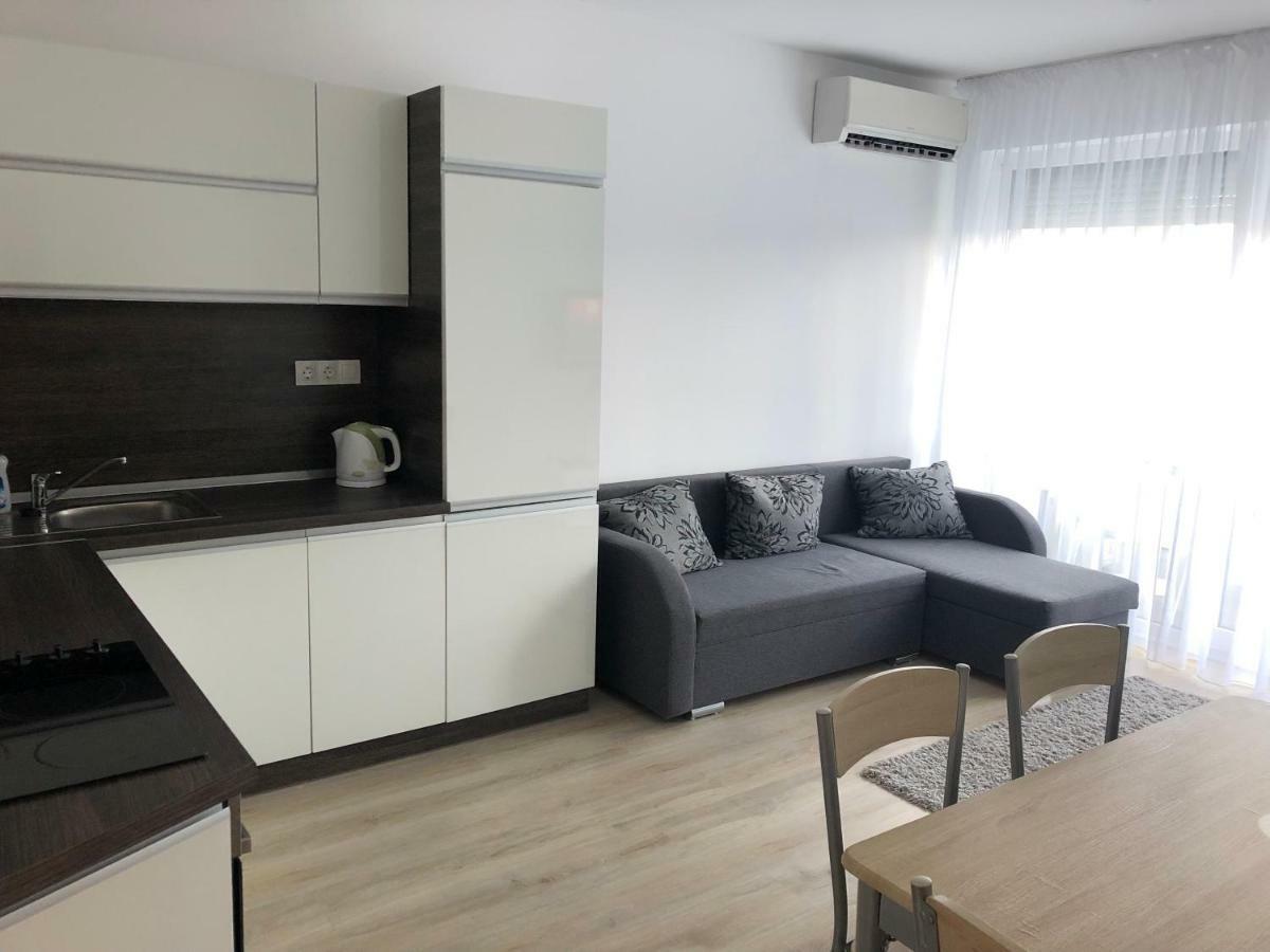 Appartamento Belle Casa 34 Debrecen Esterno foto