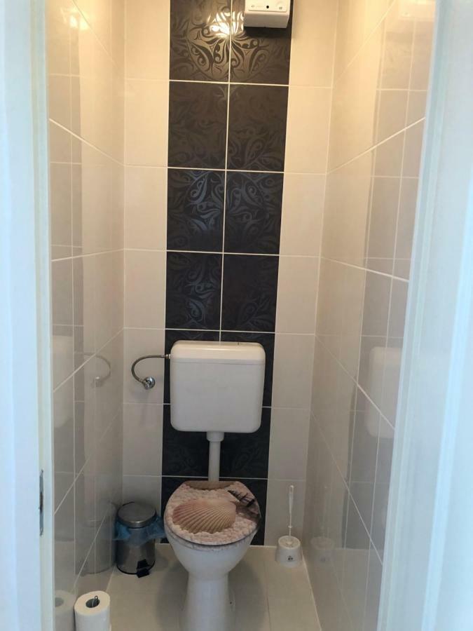 Appartamento Belle Casa 34 Debrecen Esterno foto
